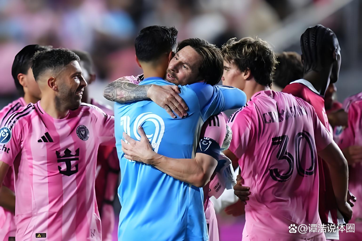 亚博体育APP-包含梅西与80激战美国队分钟，夺冠胜负难料！，Karsa焦点对战全场沸腾不已的词条-亚博体育APP