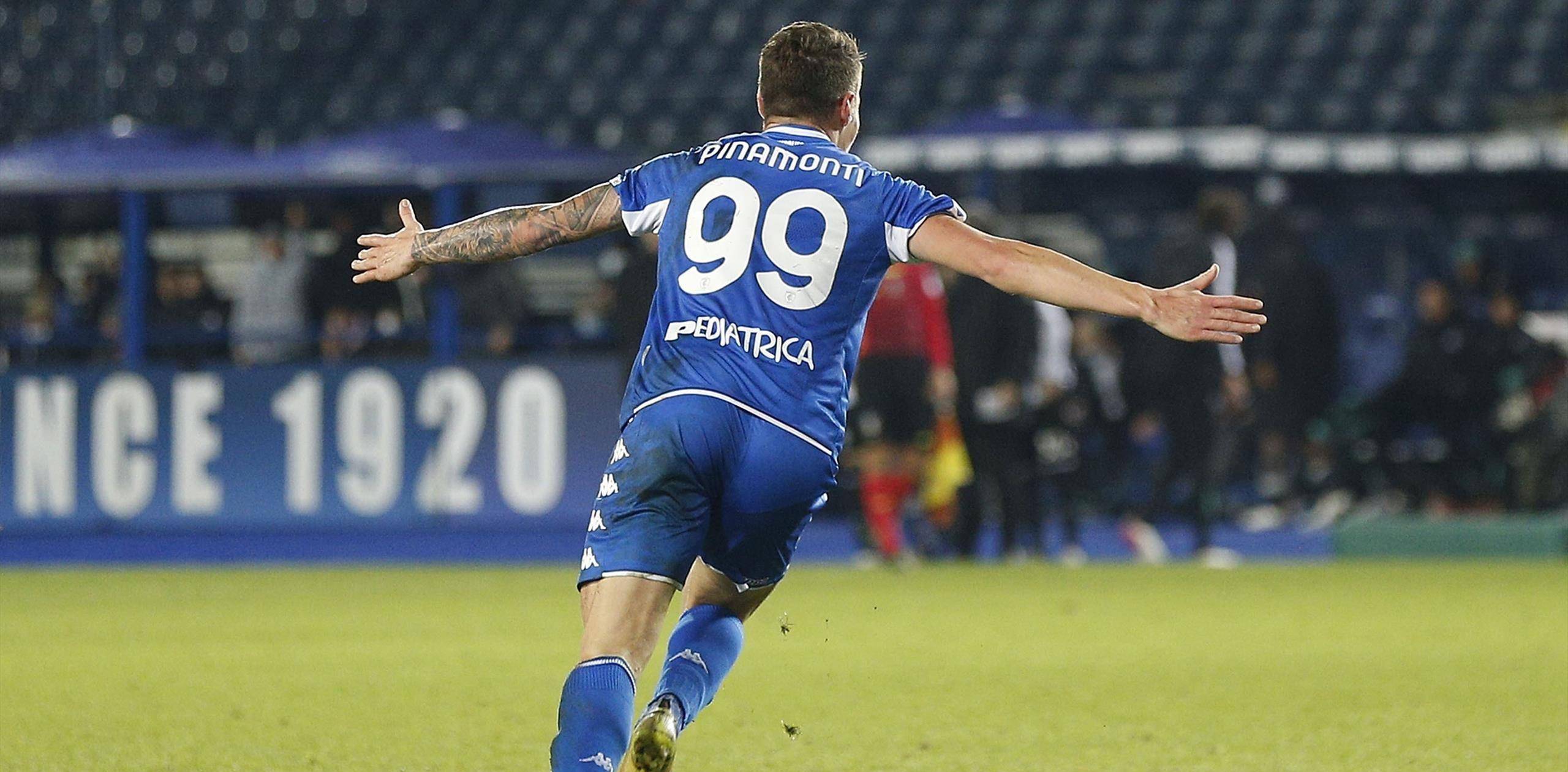 亚博体育APP-金州勇士训练开放日，今晨完成体检引欢呼，意大利杯在即，赛季目标并未改变-亚博体育APP